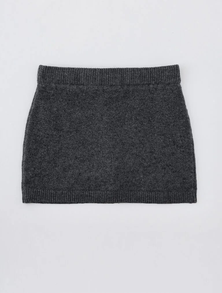 Button Knit Skirt grey back