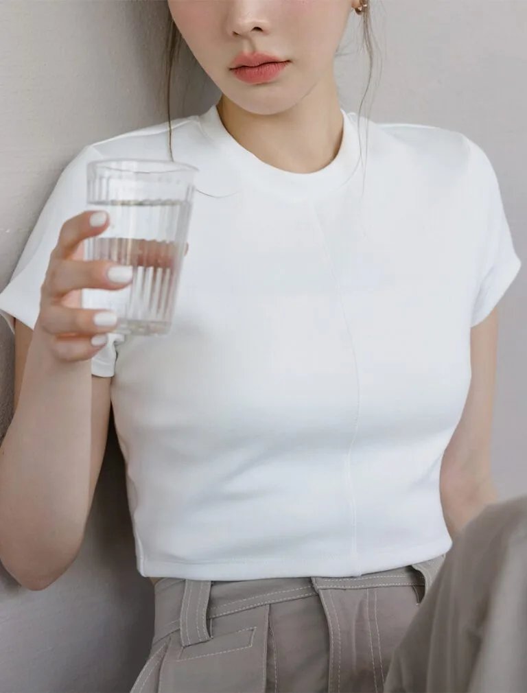 Front Center Seam T-shirt white front 2