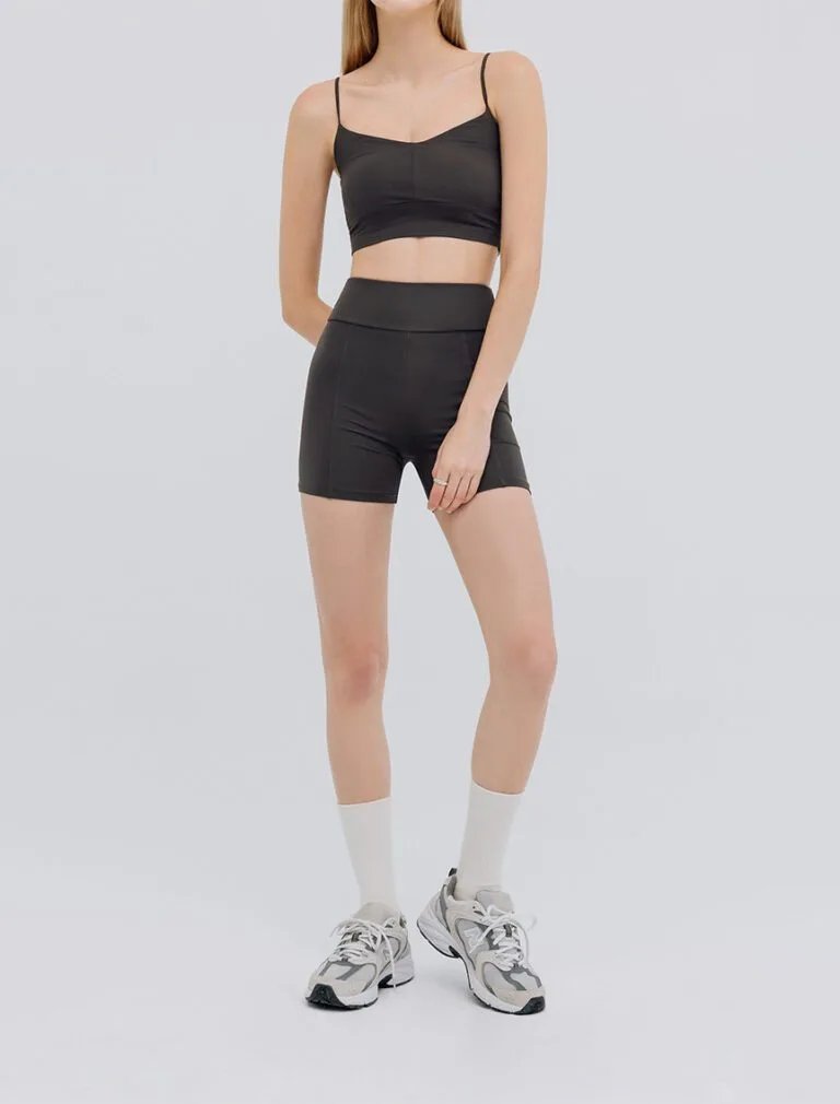 High-Waisted Shorts dark grey front 1