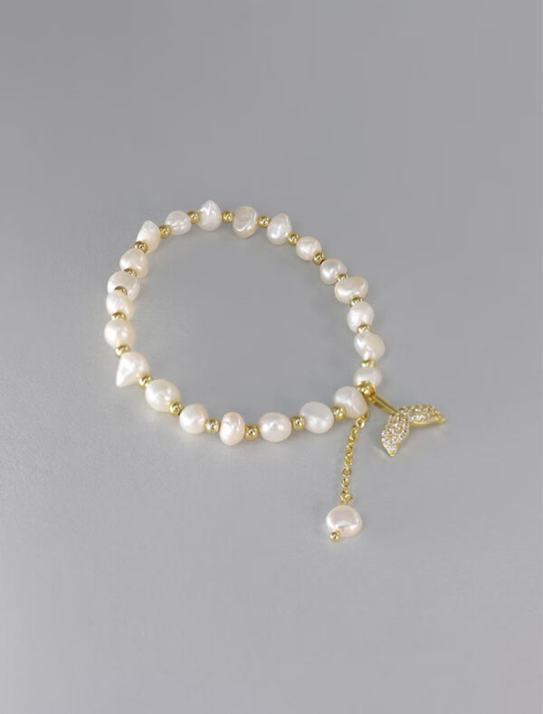 Pearl Mermaid Tail Bracelet front 1