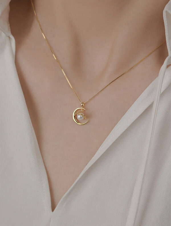 Pearl Planet Moon Necklace gold front 1