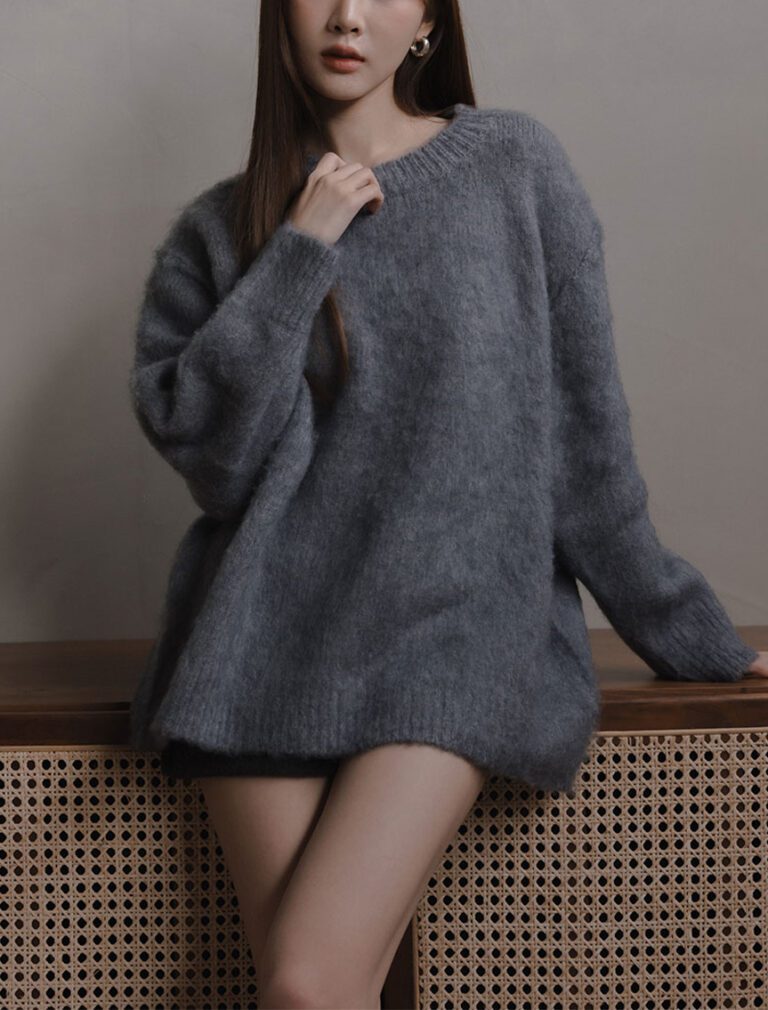 Wool Loose-Fit Knit Sweater grey front