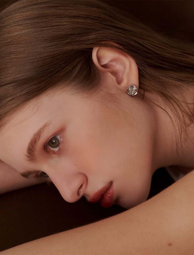 Rose Earrings model side