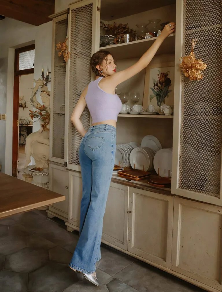 Heart Shape Pocket Jeans back 2