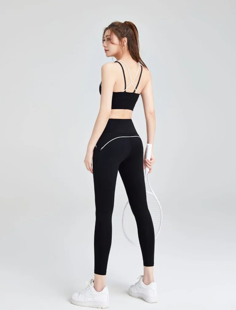 Streamlined Sports Bra black back