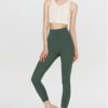 High-rise legging green front