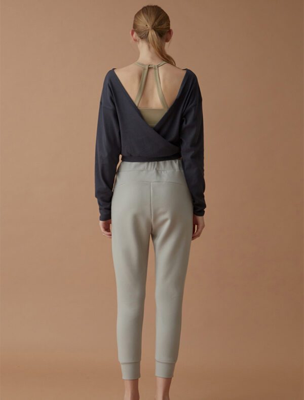 Reversible Athleisure Top Dark grey back