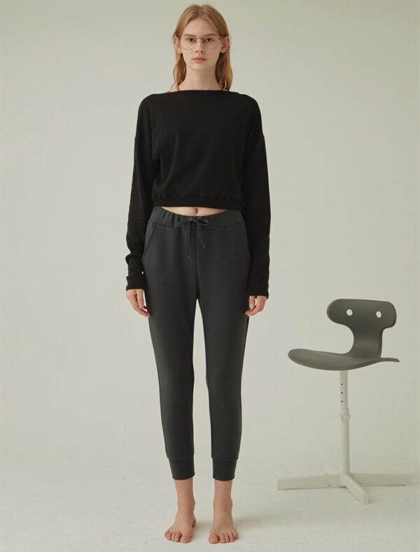Reversible Athleisure Top black front 1