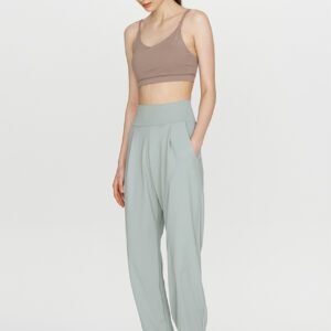 Studio Joggers ice blue front