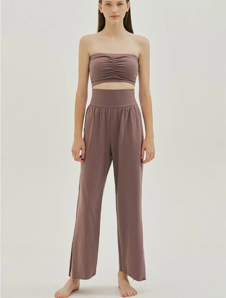 Studio pants burgundy front