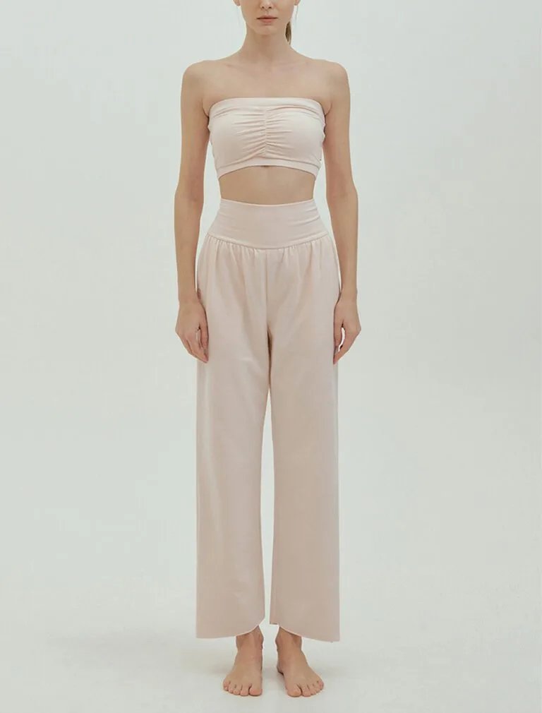 Studio pants milky grey front