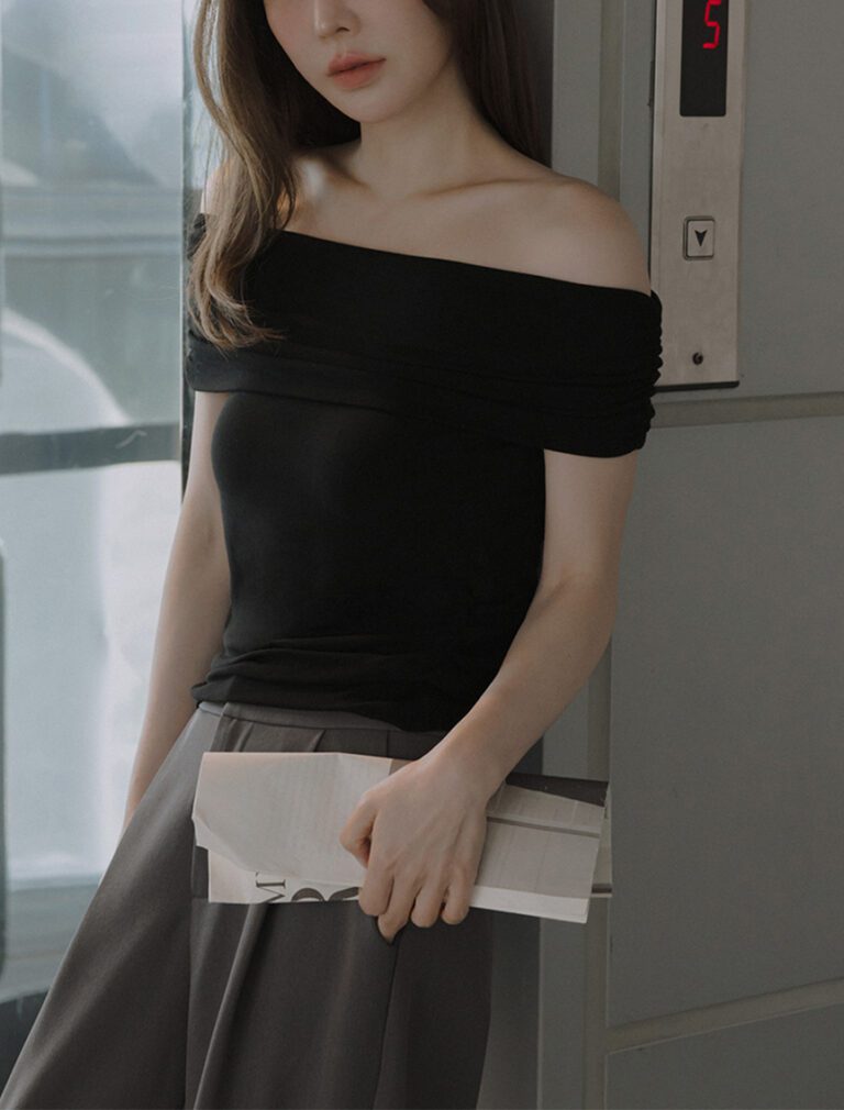 Collar Soft Cotton Blend Top